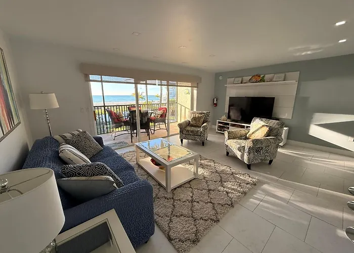 Sunset Beach 101 Beach Front Unit